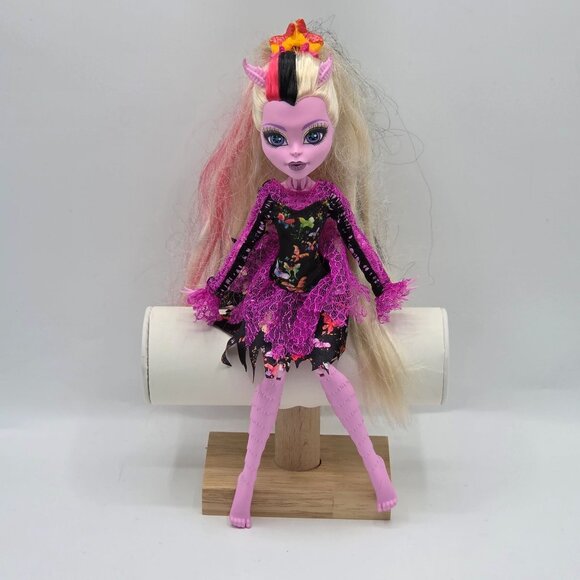 Monster High Bonita Femur Freaky Fusion Doll Hybrid 2013 - Picture 1 of 6